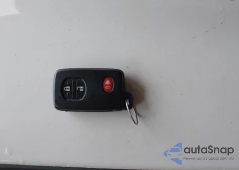 2010 Toyota Prius Iii z USA, uszkodzony, nr VIN JTDKN3DUXA0065514